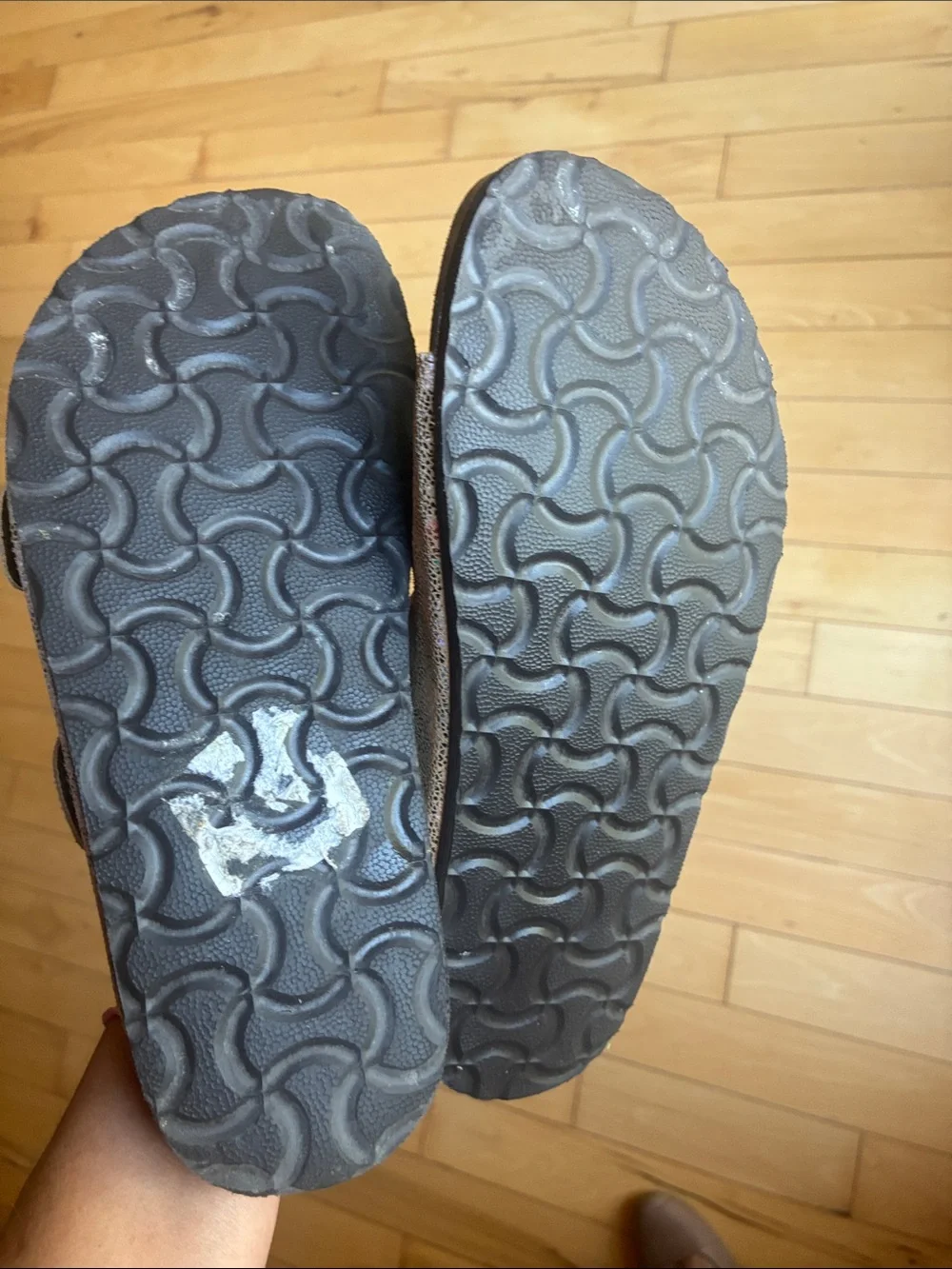 Leather 2 strap Arizona style slide sandals